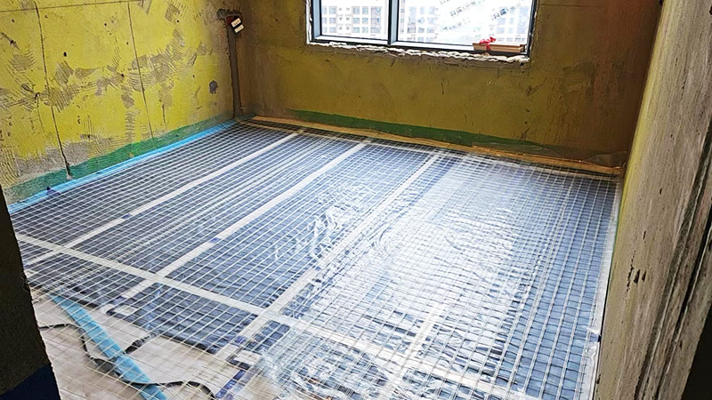 烯材石墨烯电地暖-德阳阳光中央公园安装工地1