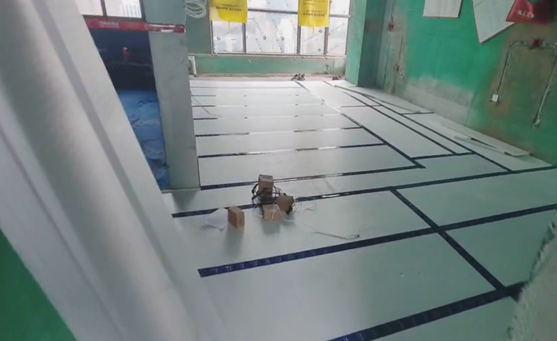 烯材石墨烯电地暖-绵阳九州江渚安装工地1