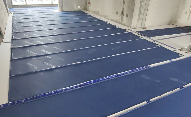 烯材石墨烯电地暖-绵阳梓潼东辰一品安装工地4