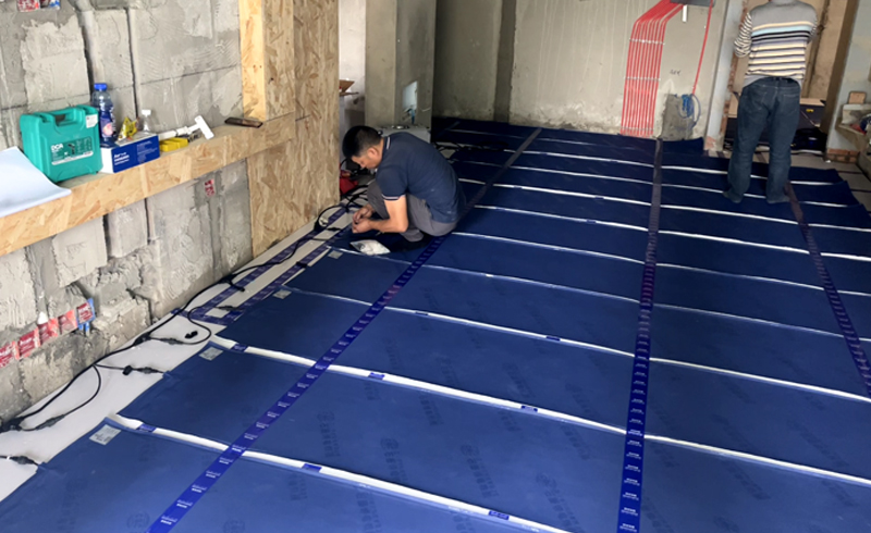 烯材石墨烯电地暖-江油五星国际城安装工地3