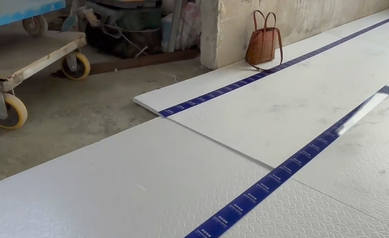 烯材石墨烯电地暖-绵阳西城君悦华府安装工地2