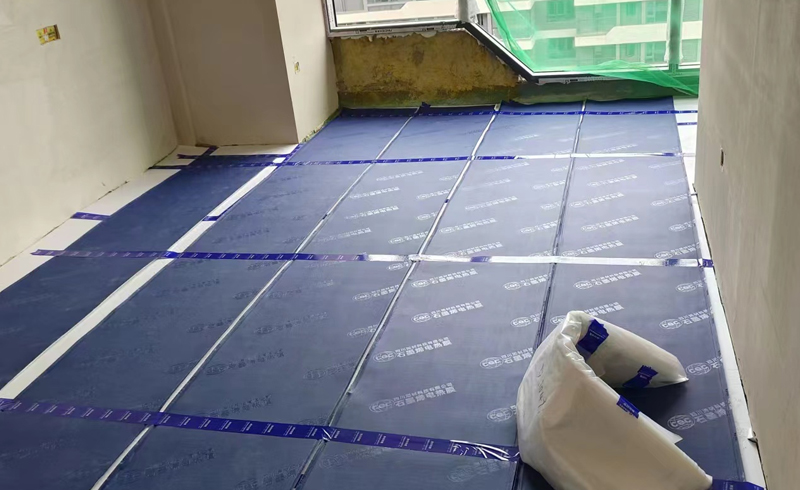 烯材石墨烯电地暖-绵阳远大蔚蓝海岸安装工地3