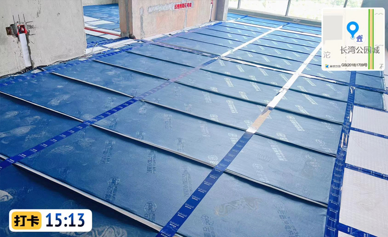 烯材石墨烯电地暖-眉山视高长湾.云泽安装工地3