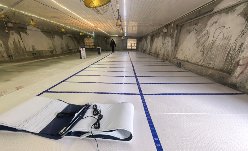 烯材石墨烯电地暖-绵阳牧业养殖场安装工地6