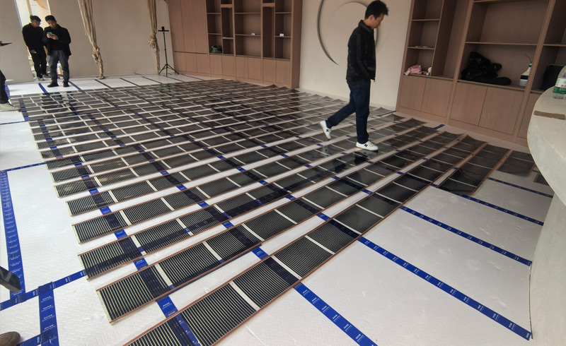 烯材石墨烯电地暖-成都颂钵中心安装工地5