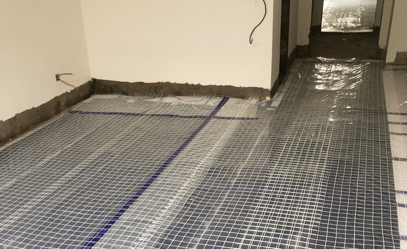 烯材石墨烯电地暖-凉山盐源光伏基地安装工地6