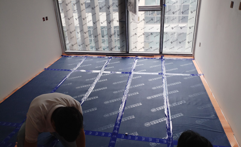 烯材石墨烯电地暖-成都天琅叠墅安装工地3