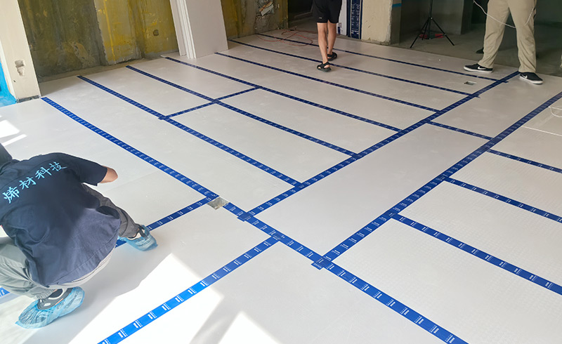 烯材石墨烯电地暖-成都龙泉驿雲龙府安装工地2